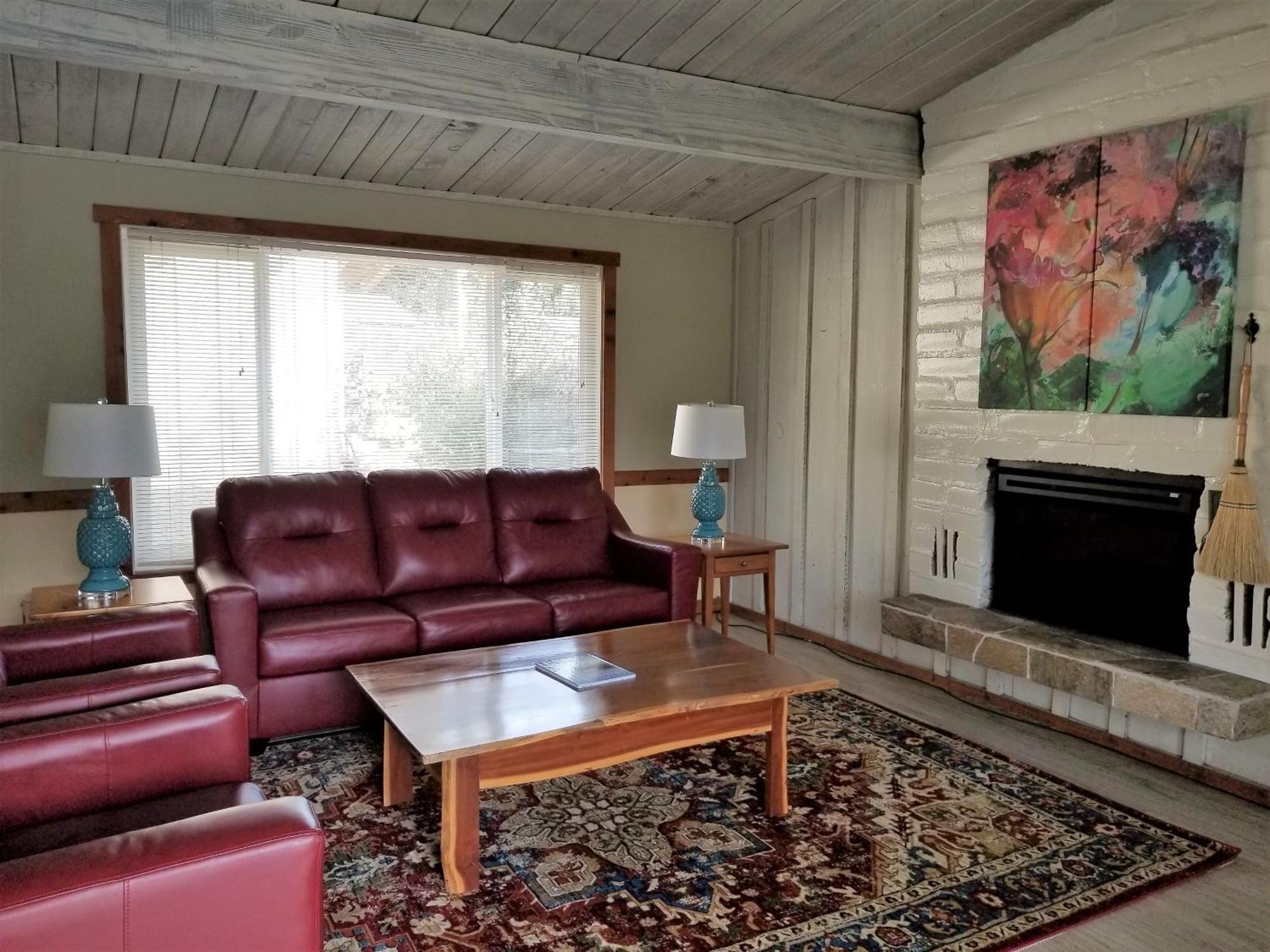 Carmel Valley Lodge Екстериор снимка